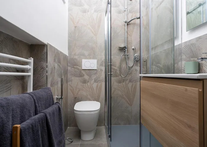 Elegante Piano Terra A 200 Mt Dal Mare Apartamento *