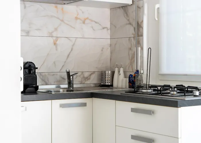 Elegante Piano Terra A 200 Mt Dal Mare *