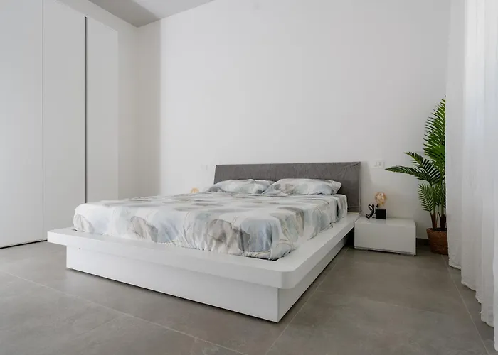 Elegante Piano Terra A 200 Mt Dal Mare *